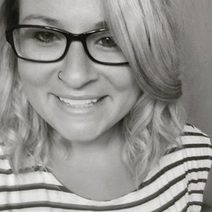 Meet your Posher, Thera